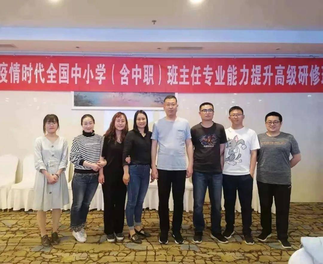 青岛市万建忠的最新职务及其在城市发展中的重要作用